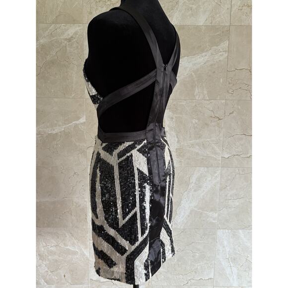 Vintage Y2K Bebe Geo Sequin Cutout Mini Dress - Small Black Cream Party Clubwear - Picture 6 of 7